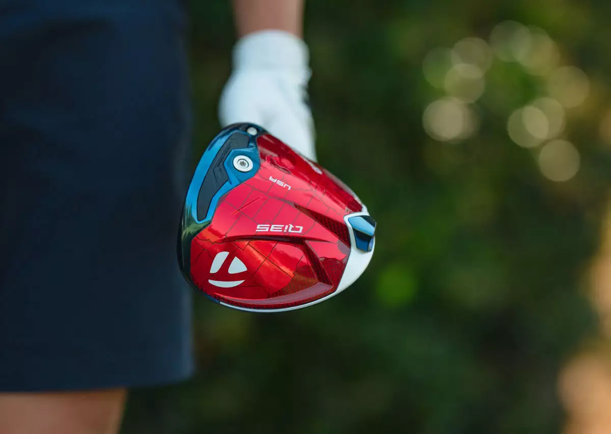 TM25MWD-TC428-M1493509-Qi35-Ryder-Cup-USA-BMB-06184-v1-1280×1280-W1200_H900_Mcrop_Fwebp_P50-50.webp