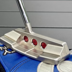 Scotty Cameron Circle T Newport 2.6 – 35" (Tour Only)