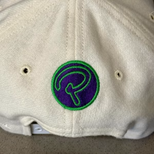 Piretti Cotton Twill Cap - White / Purple