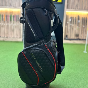 Bettinardi Blackout Stand Bag – Red Accent Edition
