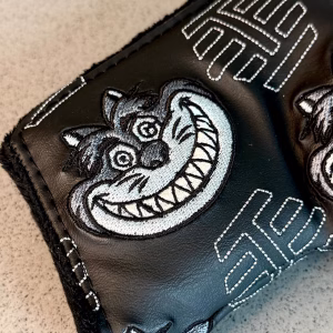 Bettinardi Cheshire Cat Putter Headcover (Hive) – Black