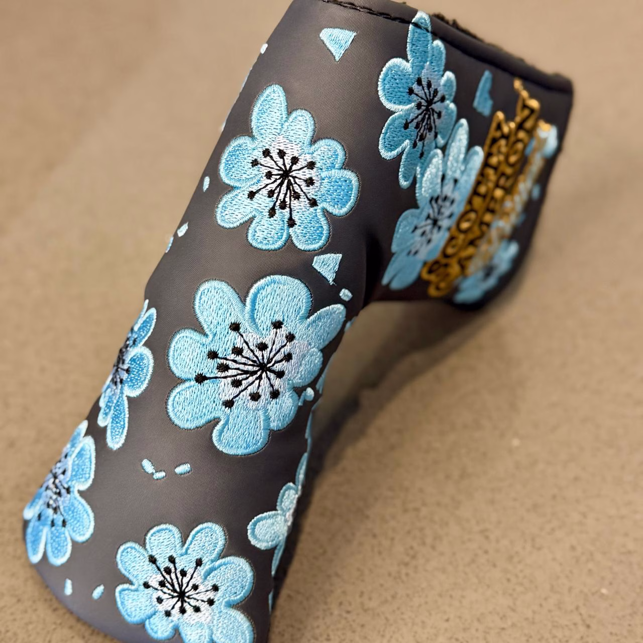 Scotty Cameron Custom Royal Tee Headcover Scotty Cameron Custom Royal Tee Headcover
