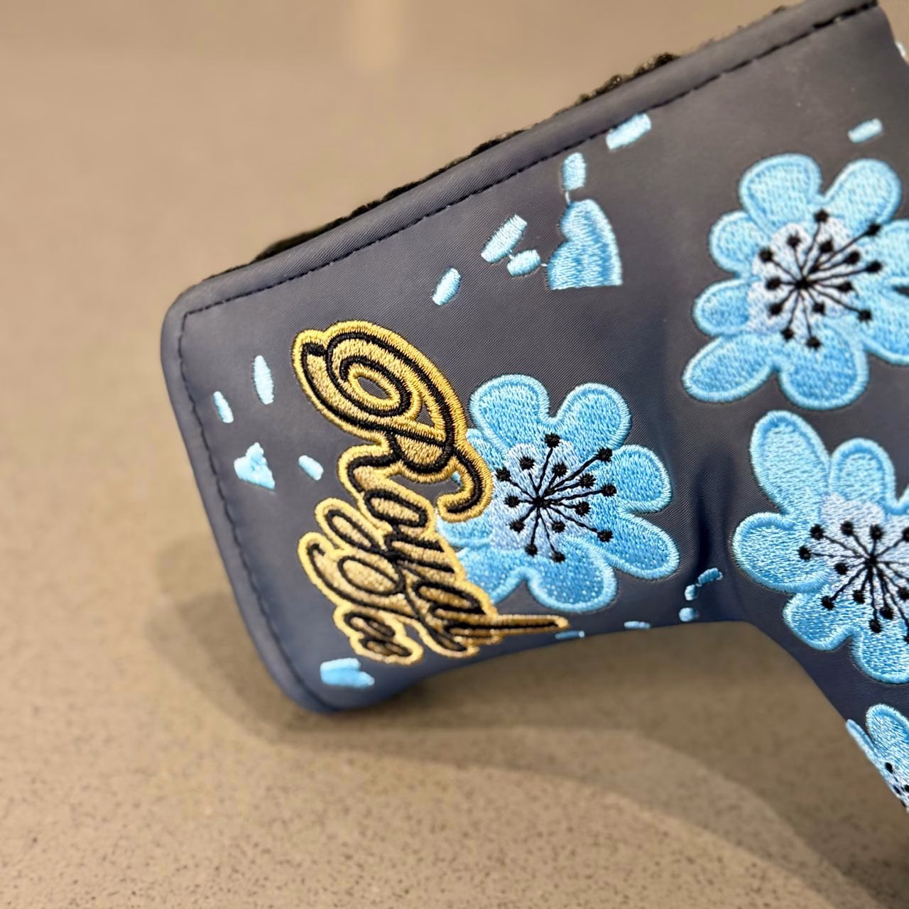 Scotty Cameron Custom Royal Tee Headcover Scotty Cameron Custom Royal Tee Headcover
