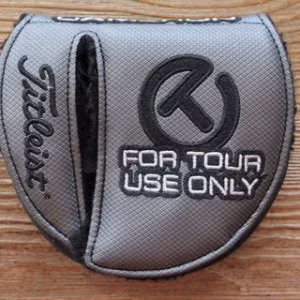 Scotty Cameron Circle T Black Industrial Round Mid Mallet Cover