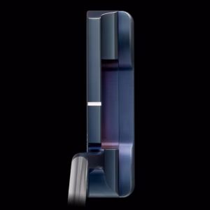 Scotty Cameron Hxxiii 2023 Newport 1.5 Holiday 34.5