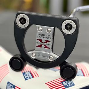 Scotty Cameron Futura X “Black Halo” 1of1 35”