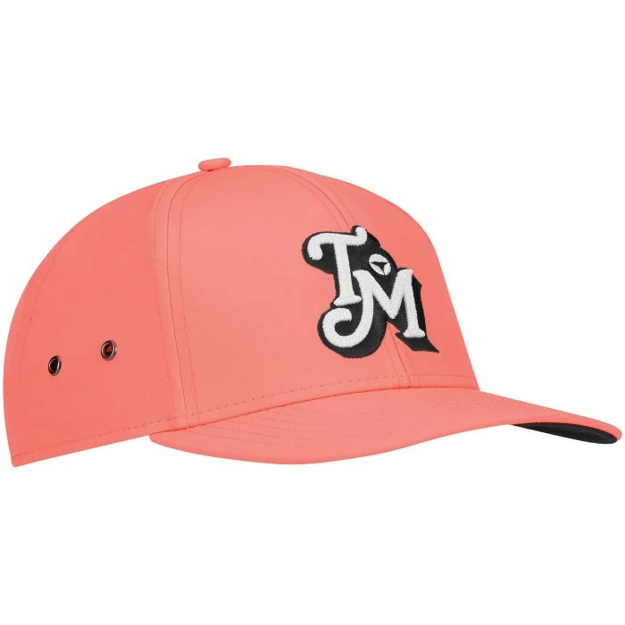 taylormade_metal_eyelit_golf_hat_coral_front_right.webp